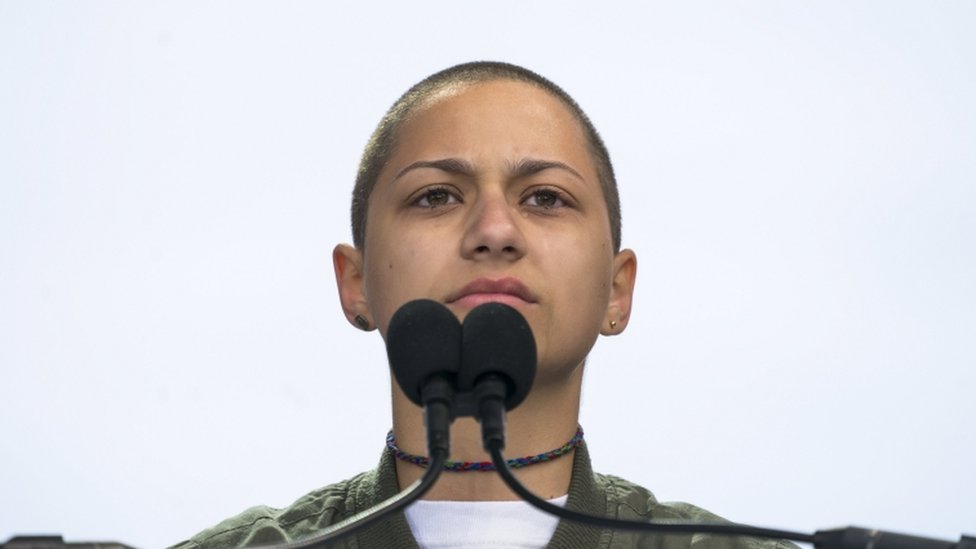 Emma González mientras daba su discurso en Washington, EE.UU.