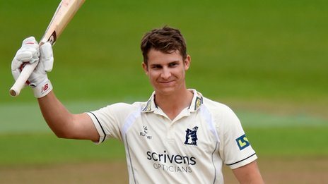 Bears on verge of win over Somerset