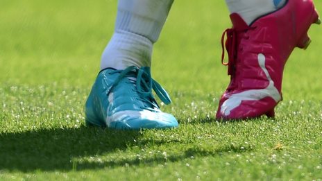 Braga's boots go walking