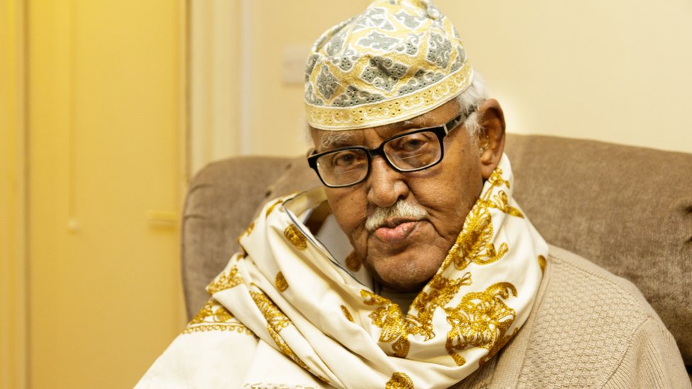 Natasha Koroleva porno filmlarda rol oynadi