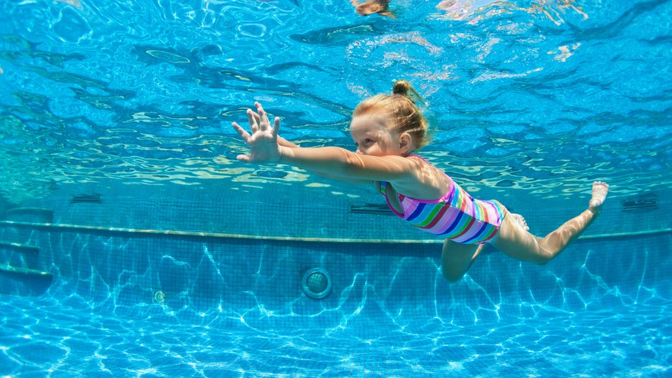 Anglesey leisure centres 'should close' to save schools