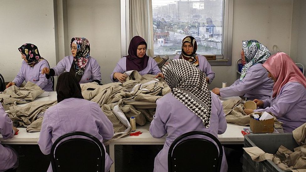 Onlayn porno komikslarni tomosha qiling