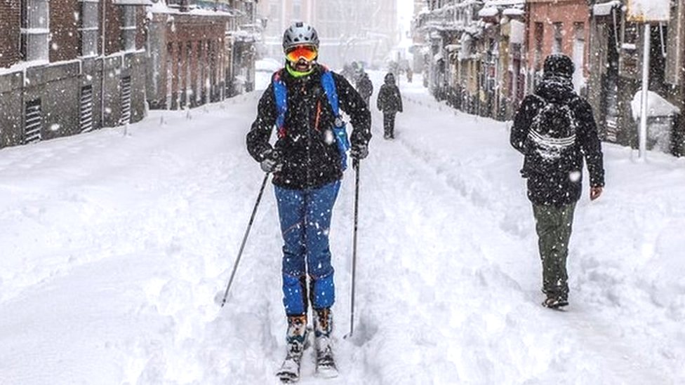 Storm Filomena Spain sees �historic� snowfall CBBC Newsround