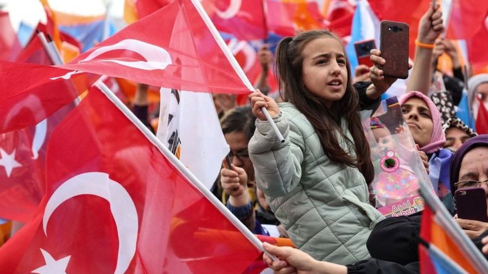 Turkey decides: Voters face stark choices for presidency