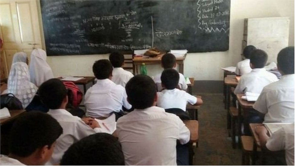 Uyda yuqori sifatli porno Chiroyli ichki kiyim rus porno