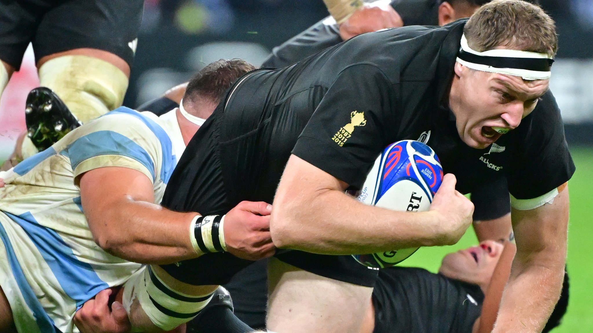 Rugby World Cup final: Brodie Retallick replaces Sam Whitelock for
