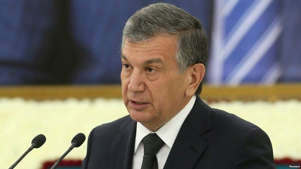 Tatilda xotinlarning porno fotosuratlari