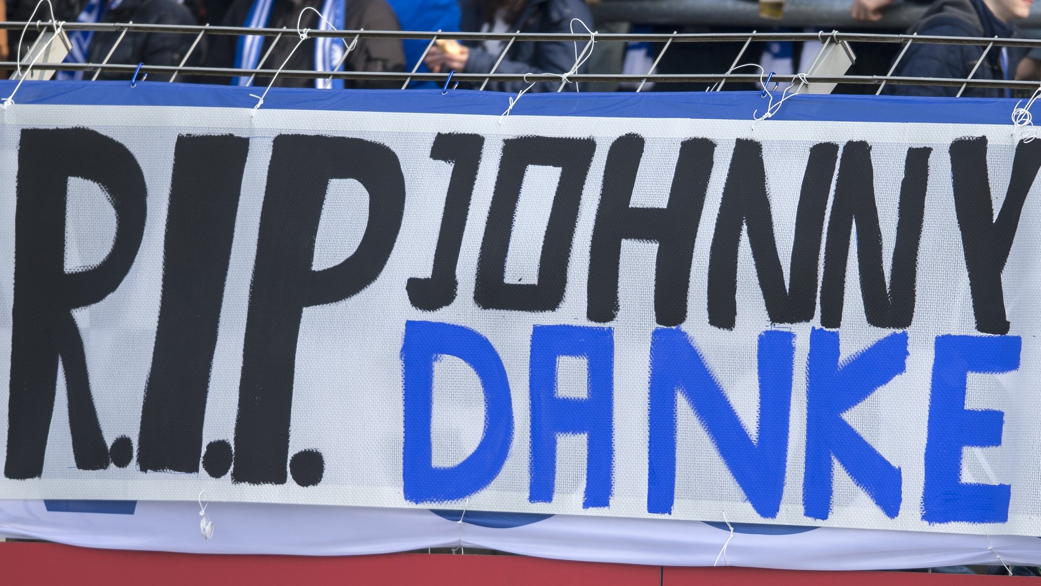 Fanion Vintage SV Darmstadt 98 – Ancien Drapeau De Club (football)