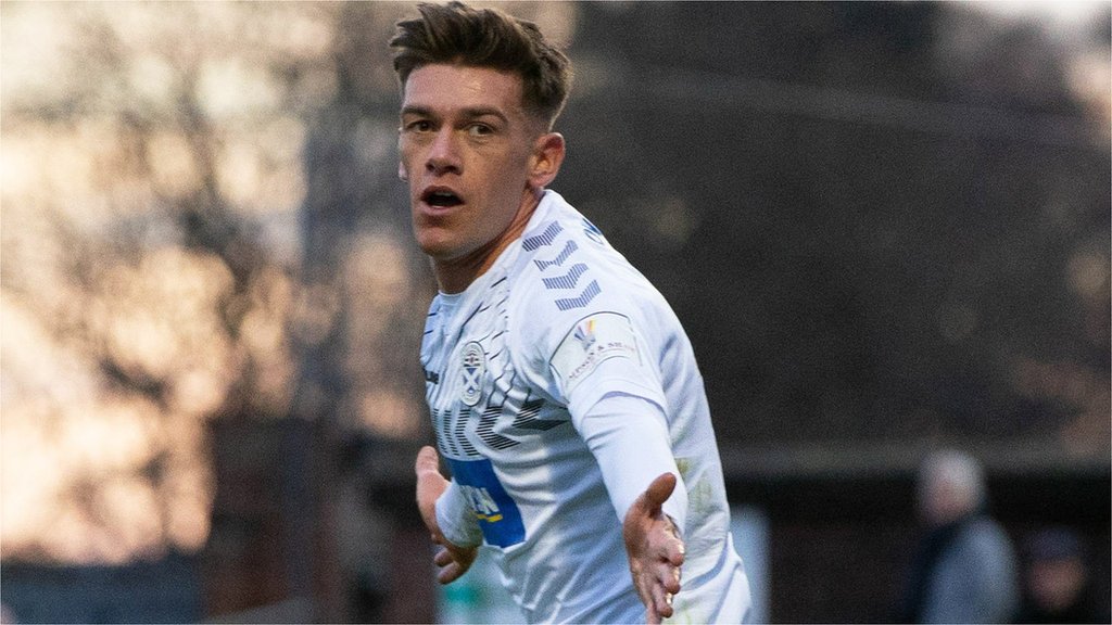 David Robertson seeks 'sanity' after swapping Real Kashmir for Peterhead -  BBC Sport