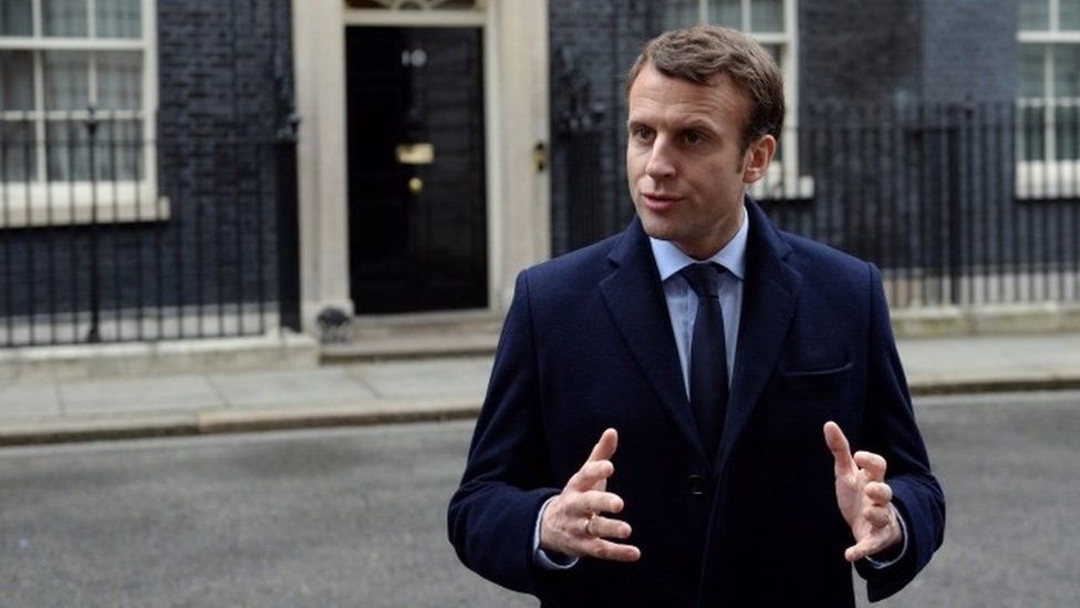 مرشح الرئاسة الفرنسية ايمانويل ماكرون يدعو البنوك البريطانية للقدوم إلى بلده بعد خروج بريطانيا من الاتحاد الأوروبي