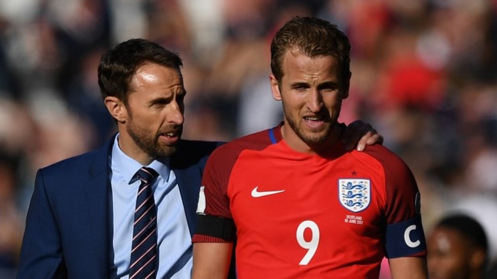 Kane and England manager Gareth Southgate after 2-2 draw with Scotland