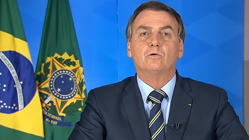 Após Twitter, Facebook e Instagram excluem vídeo de Bolsonaro por 'causar  danos reais às pessoas' - BBC News Brasil