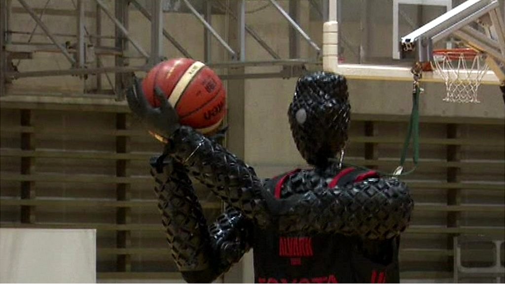 Basketball Meet Cue, the robot that shoots hoops CBBC Newsround