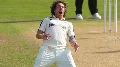 Yorkshire wrap up emphatic victory