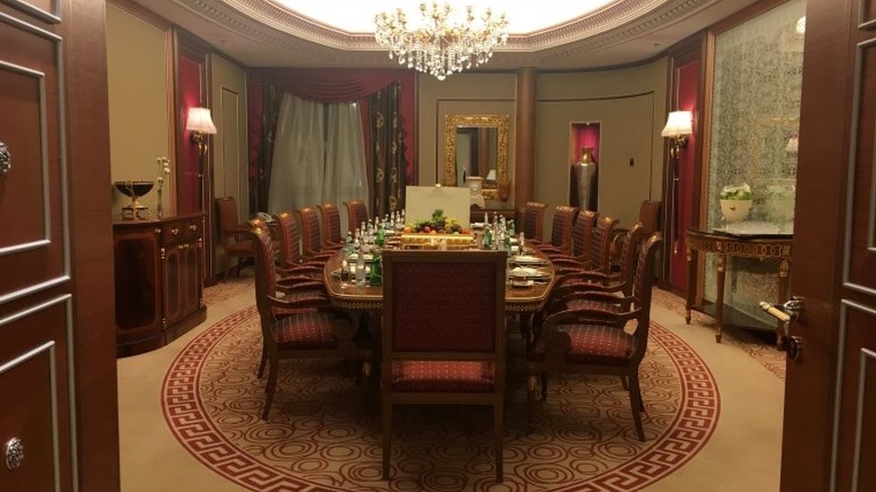 جناح الأمير الوليد بن طلال في فندق الريتز كارلتون