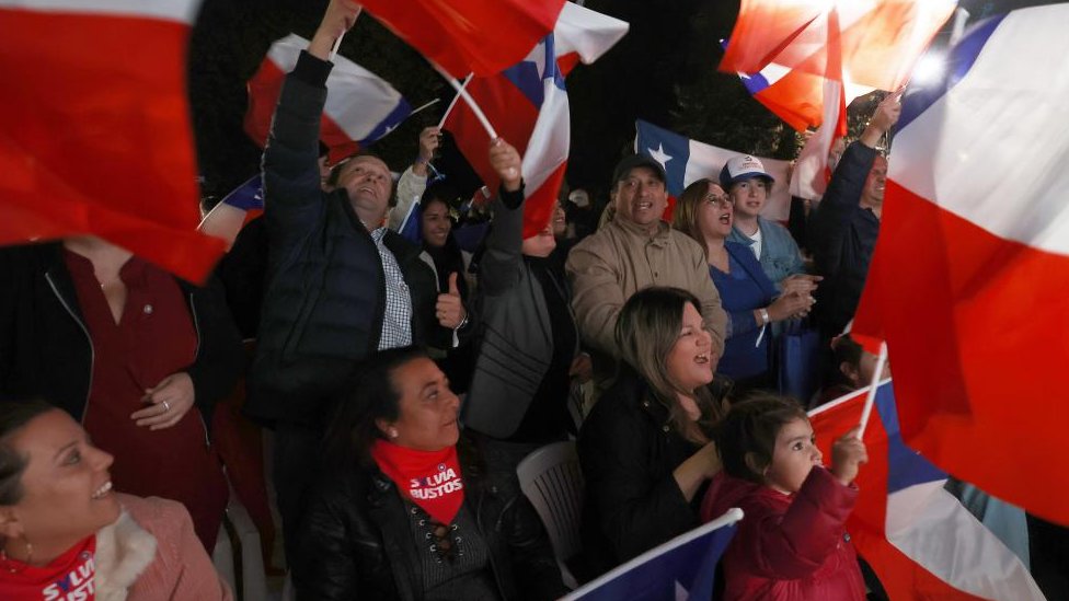 Right dominates Chile's new constitutional assembly