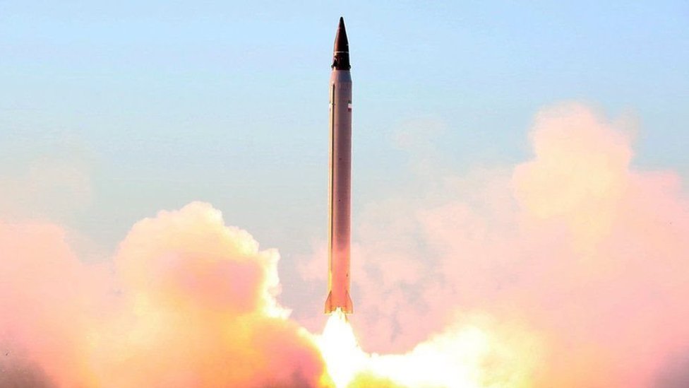 Irina Polyakovaning NTVdagi yalangoch surati