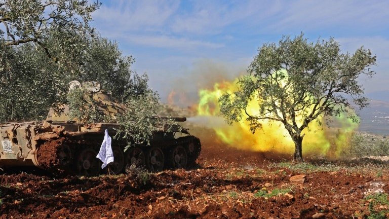 Pro-Syria forces 'enter Kurd-held enclave'