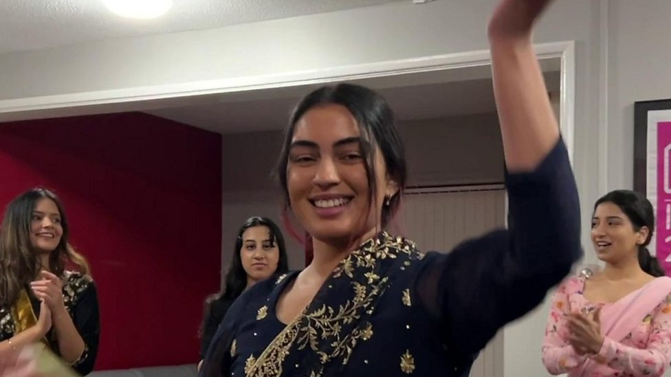 'Punjabi dance takes away our stress'