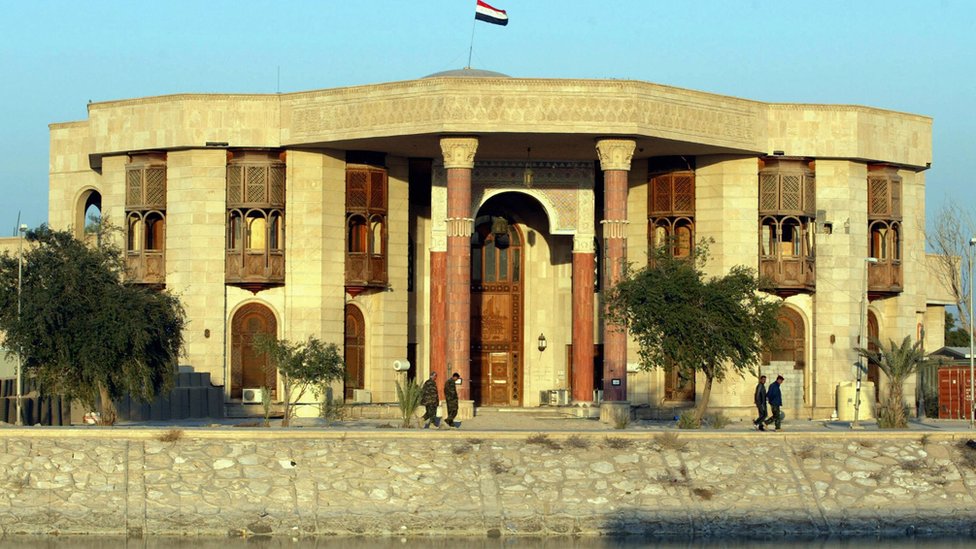 الممتلكات والأصول تعود إلى 4200 مسؤول عراقي