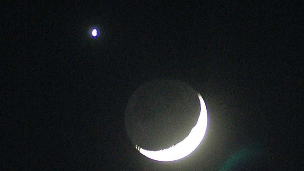 Ocultación lunar de Venus en junio de 2007.