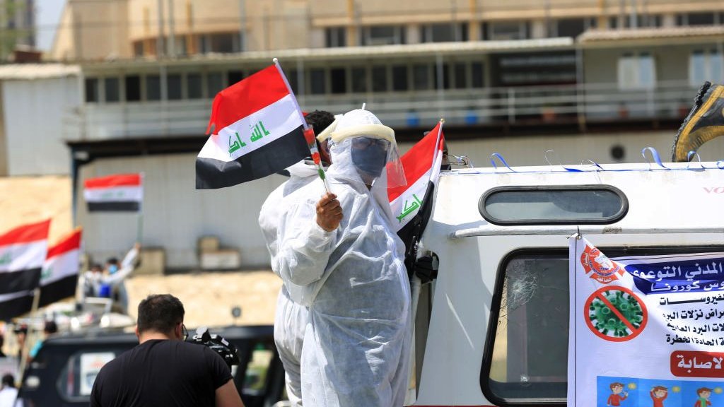 لقاح فيروس كورونا عراقيون يطالبون بالشفافية ووزارة الصحة تنفي منح أولوية للساسة Bbc News عربي