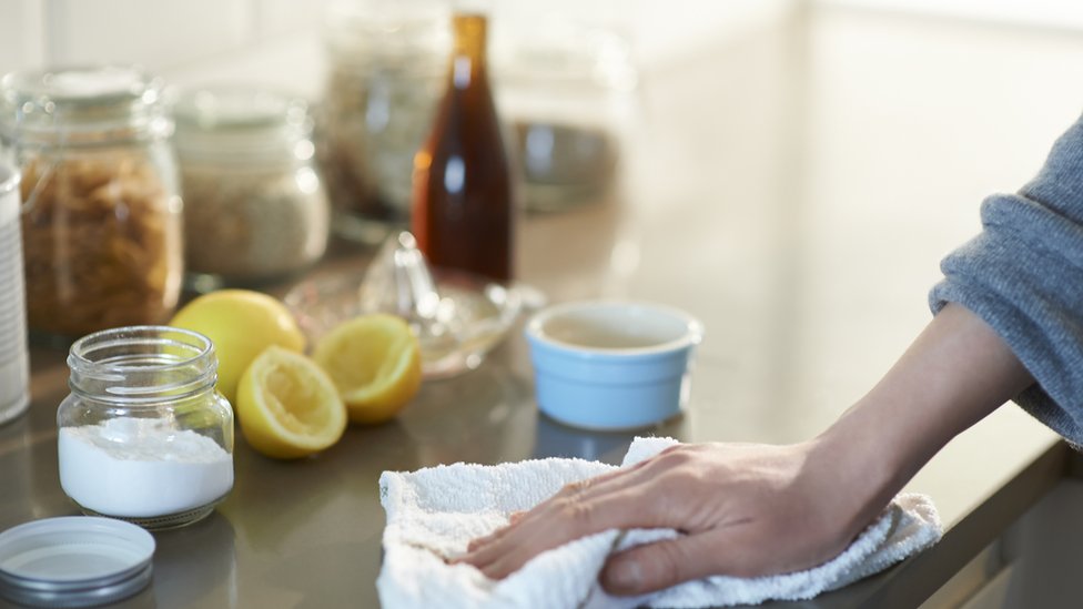 Cómo desinfectar tus verduras y frutas usando sal y limón?, VIRALES