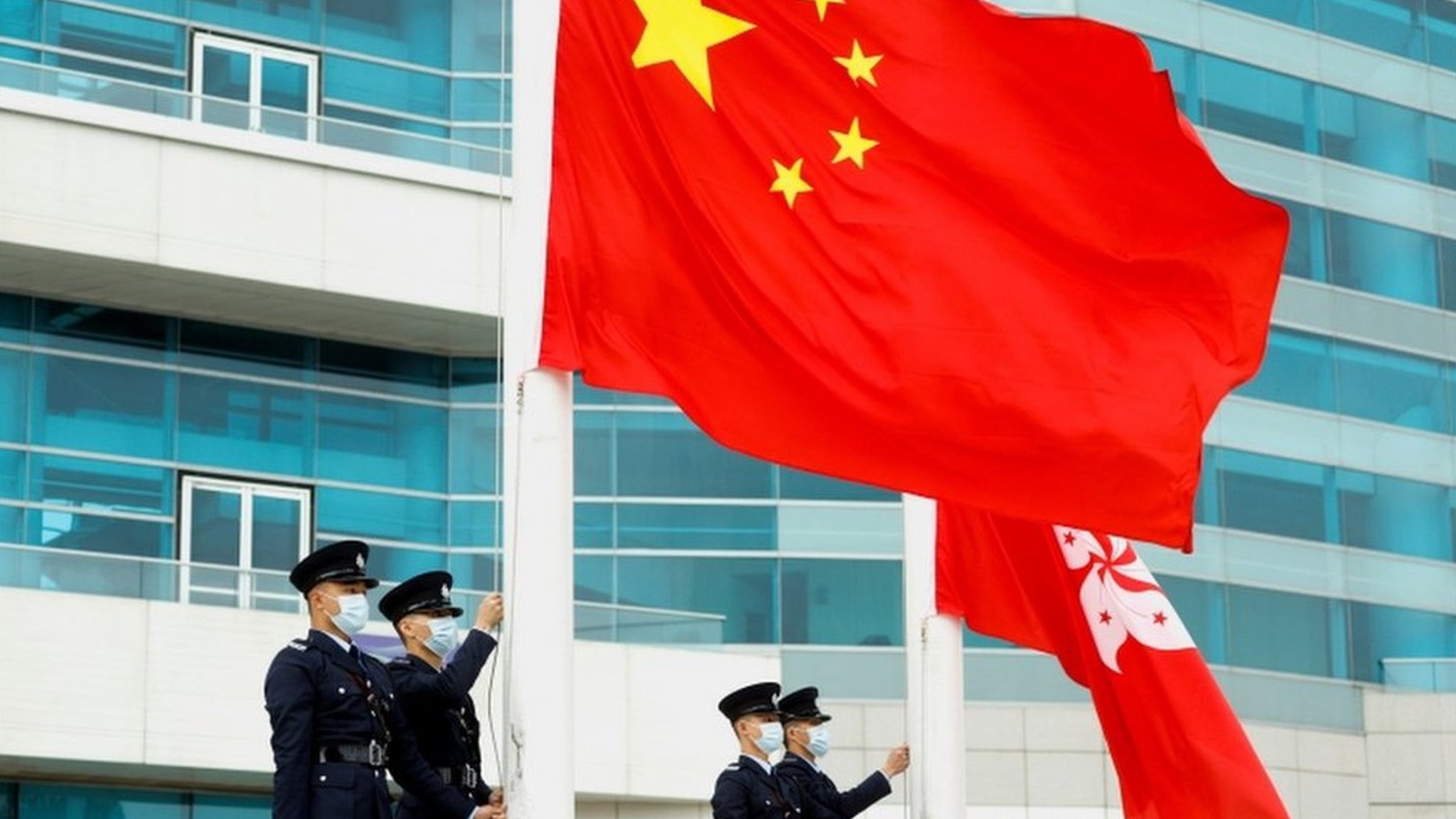 香港議会、「愛国者」重視の選挙制度改正案を可決 - BBCニュース