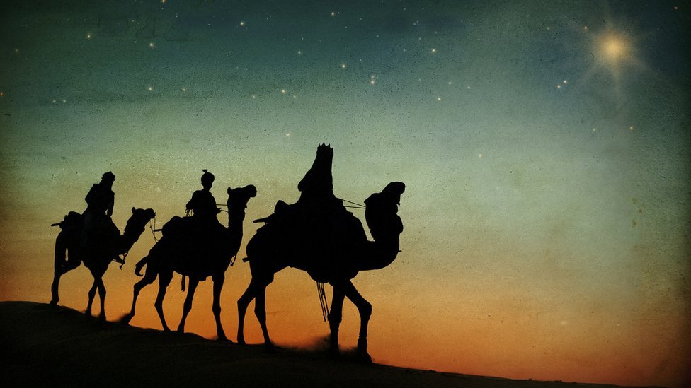 Reyes Magos en camellos