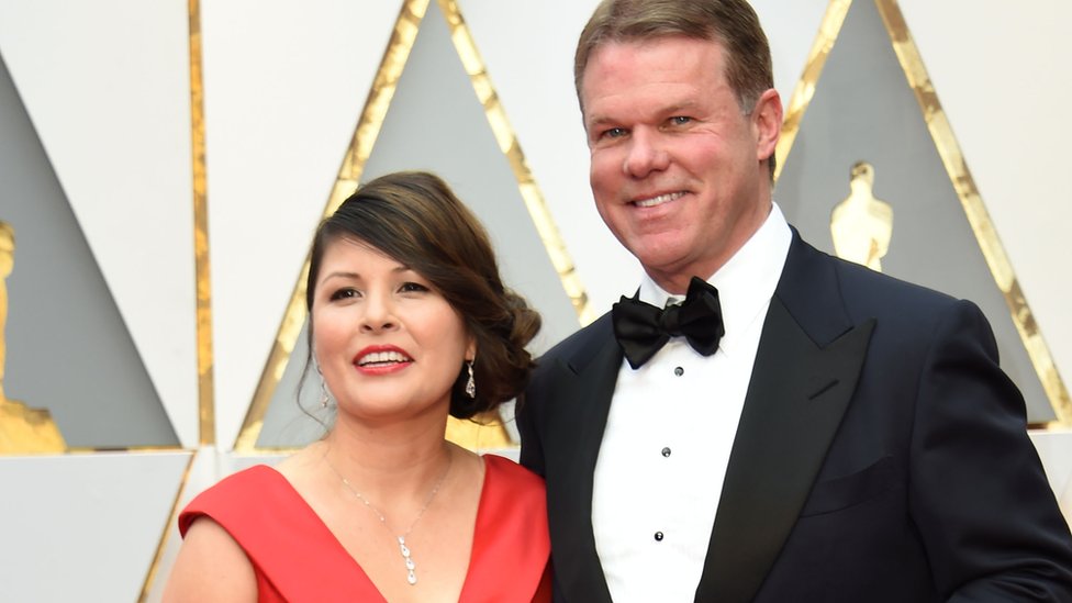 Oscars will still use accountant firm PwC despite envelopegate blunder