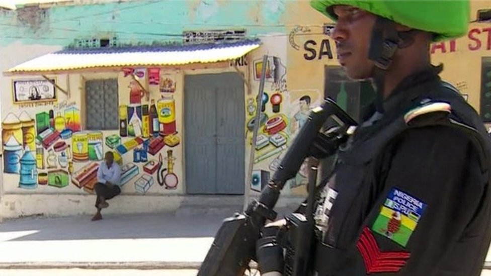 Somalia: 'al-Shabab attacks' Mogadishu hotel