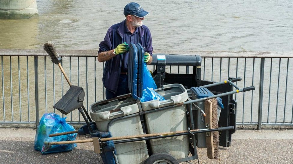 Have the poorest councils had the biggest cuts?
