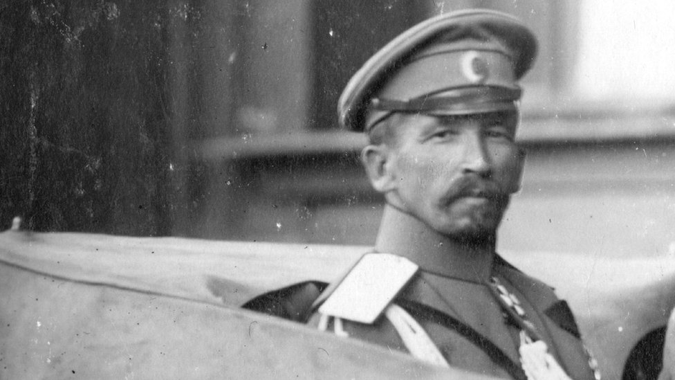 Корниловское выступление 1917 года: мутная история - BBC News Русская служба