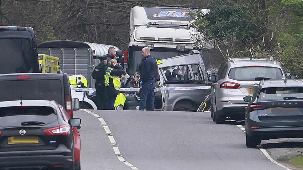 Three killed in A5 crash were from same family