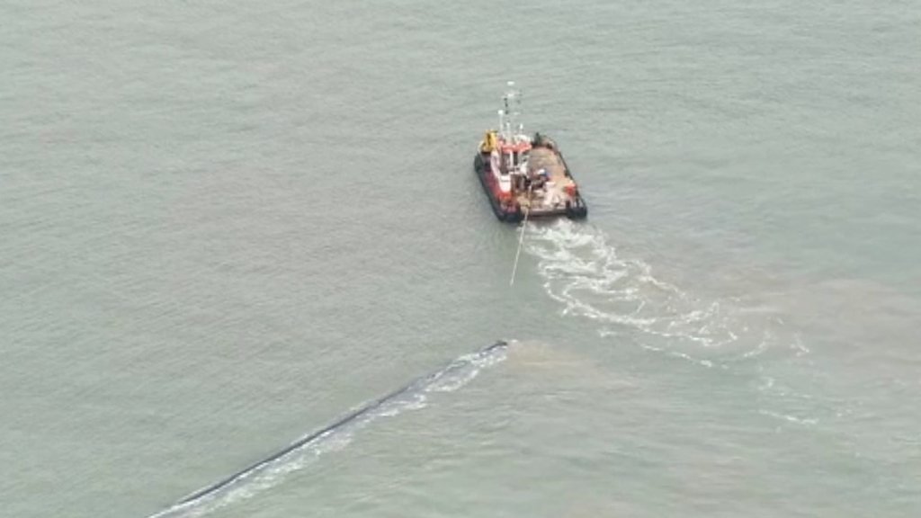 Norfolk beach giant pipe salvage under way