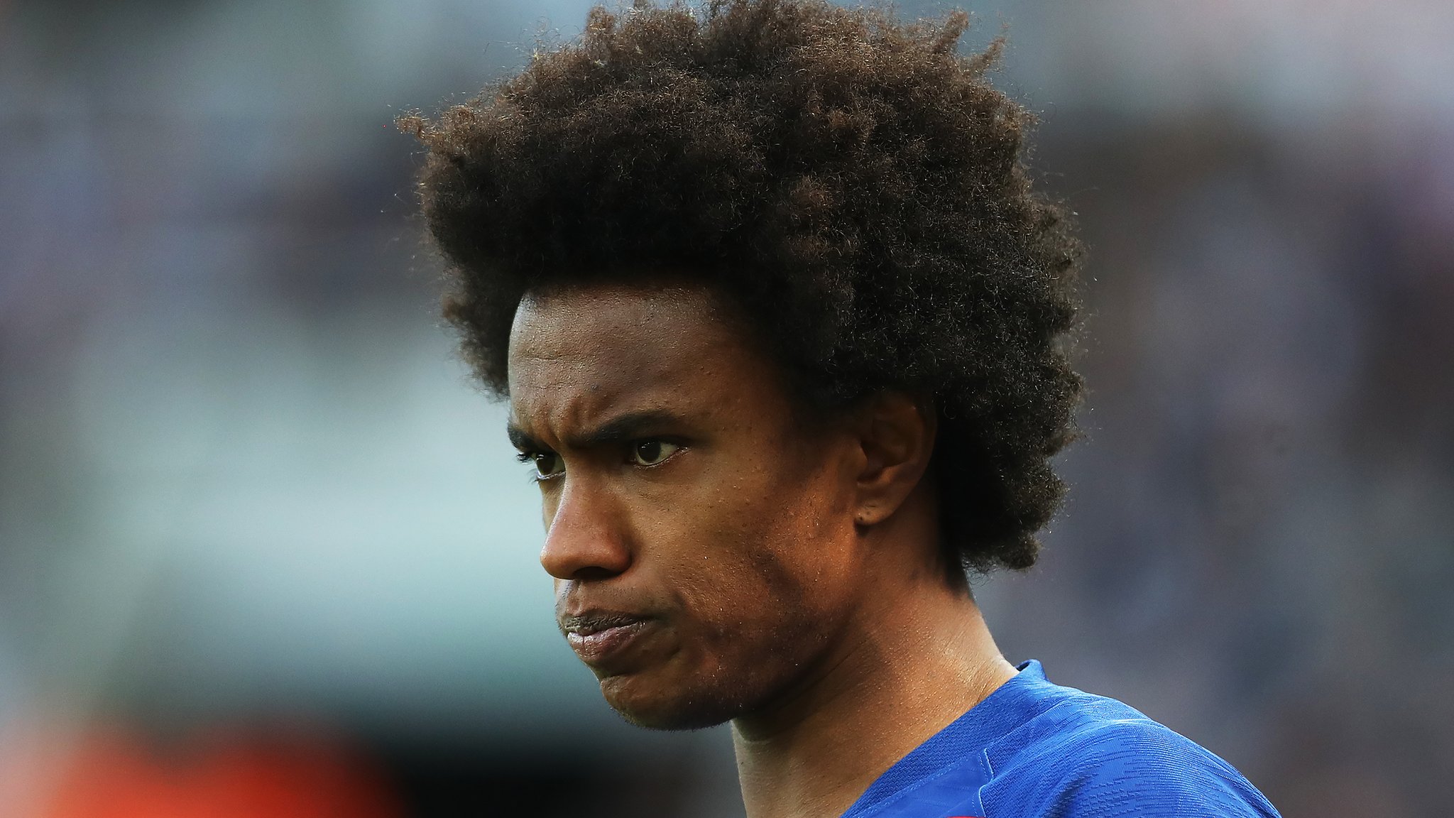 Willian: Chelsea midfielder asks lawyers to act on 'forged' letter