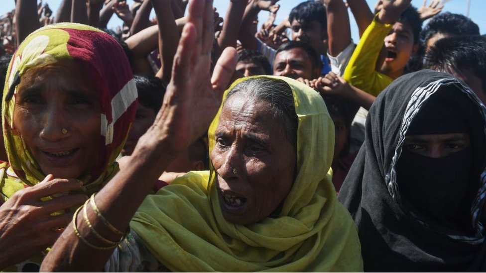 Qora ayollar bilan havaskor porno