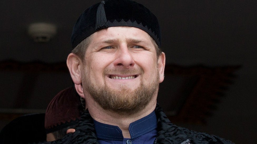 Rus jinsiy otasi va qizi Ketrin Ikkinchi porno filmni tomosha qiling