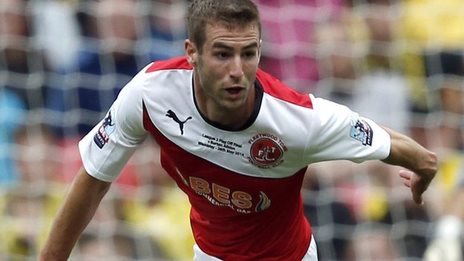 Blair agrees new Mansfield contract