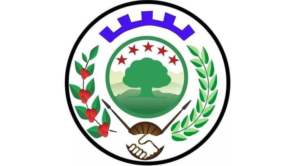 Shisha orqasida sexy tafsilotlar