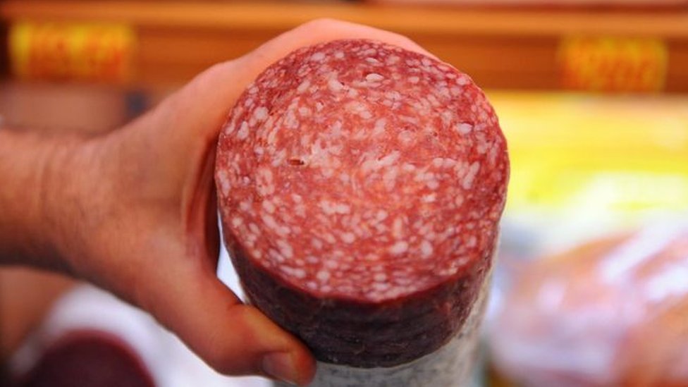 Fotografía de un salami.