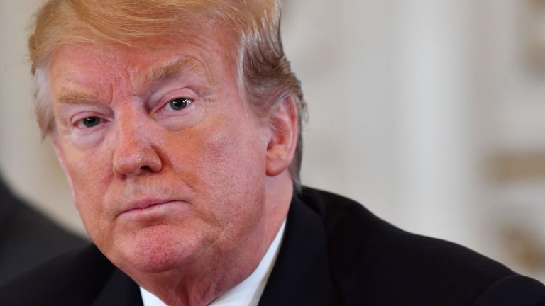 Trump-Russia: Special counsel Robert Mueller delivers report