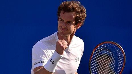 Murray reaches last four at Queen's