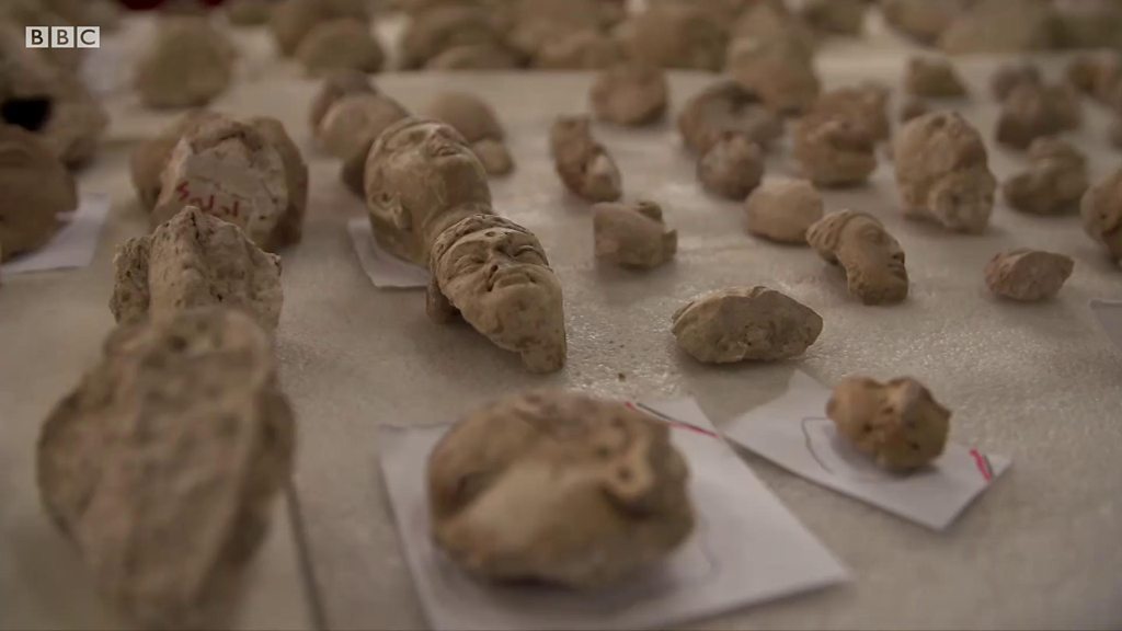 タリバン破壊の仏像群を修復、7000個の欠片から アフガニスタン - BBC