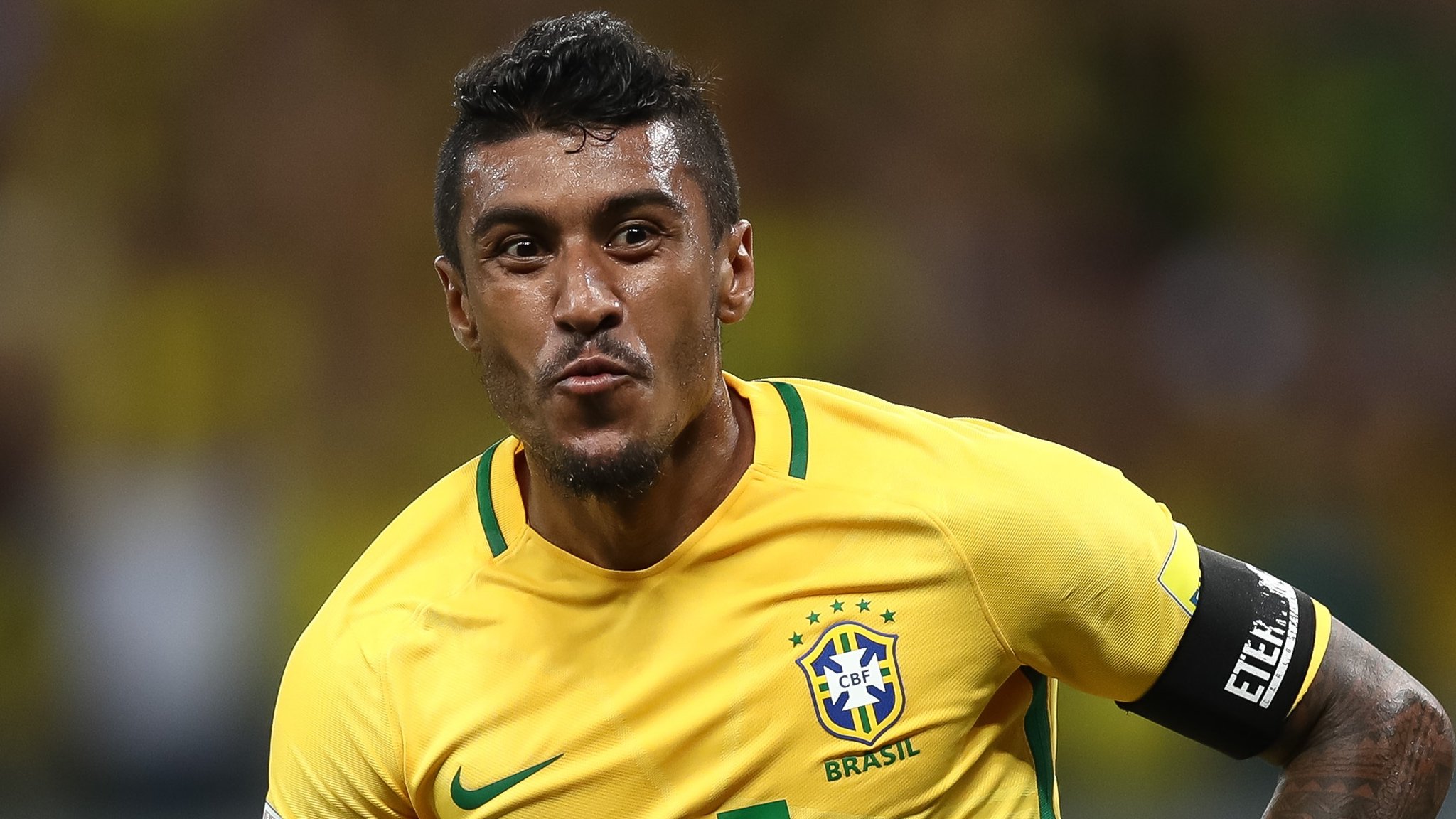 Paulinho: Barcelona agree to sign ex-Tottenham midfielder