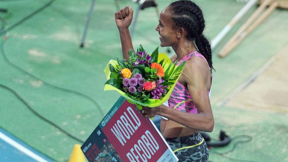 Tasmali porno galereyalar