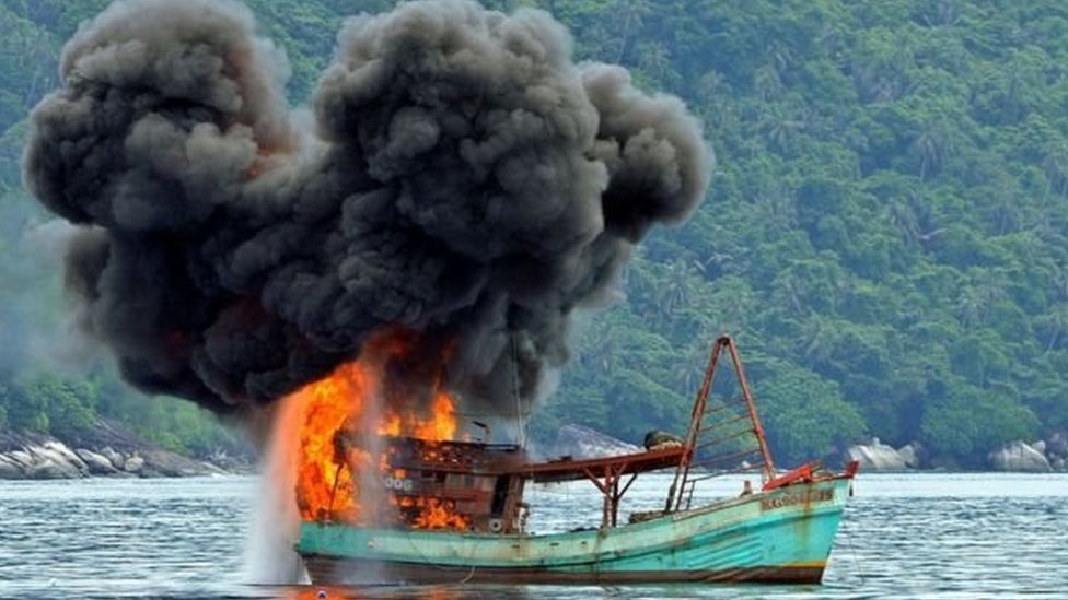 Tenggelamkan kapal: Indonesia 'tak boleh' lakukan 'tanpa sidang', kata Vietnam