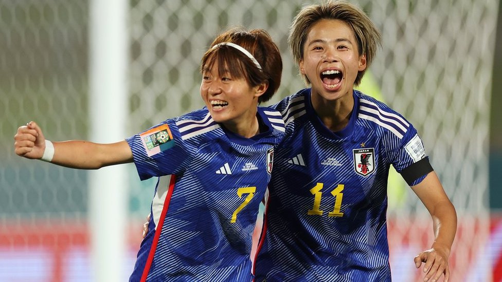 【プレミア品！】女子サッカーW杯　限定・優勝記念テディベア 公式グッズ｜第28回全日本高等学校女子サッカー選手権大会｜JFA.jp