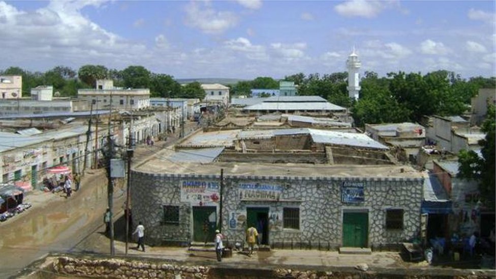 Yetuk ayollar bilan rus porno HD formatda Porno parodiya tarjima