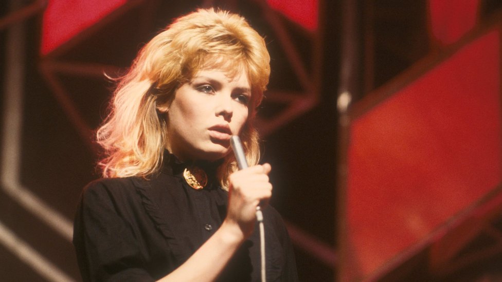 Kim Wilde says aliens inspired her pop comeback